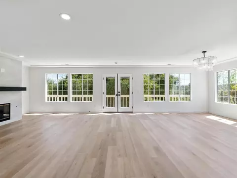 Living - 28148 Mountain Meadow Rd, Escondido, CA 92026 photo 4 of 11