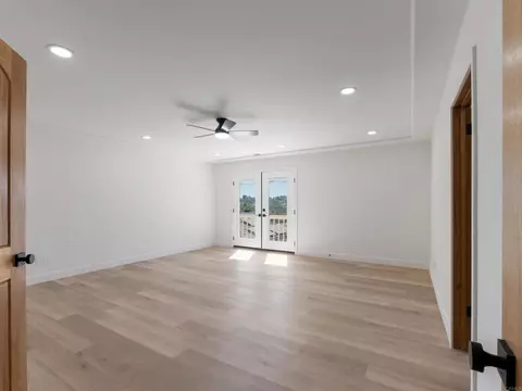 Bedroom - 28148 Mountain Meadow Rd, Escondido, CA 92026 photo 1 of 6