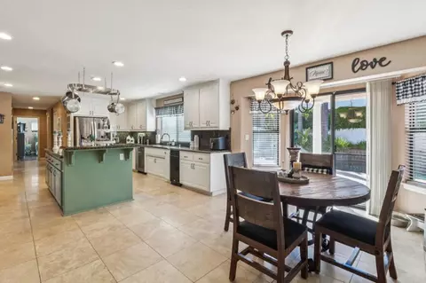 Kitchen - 29950 Robbie Ln, Vista, CA 92084 photo 4 of 4