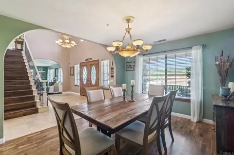 Dining - 29950 Robbie Ln, Vista, CA 92084 photo 3 of 3