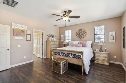 Bedroom - 29950 Robbie Ln, Vista, CA 92084 photo 3 of 8