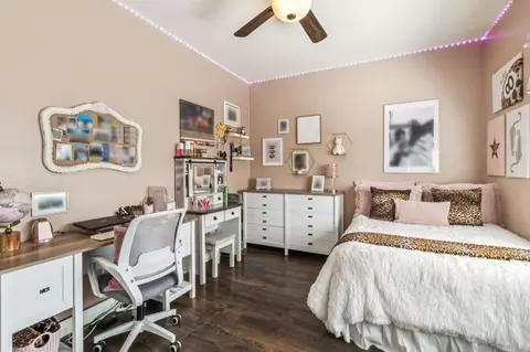 Bedroom - 29950 Robbie Ln, Vista, CA 92084 photo 6 of 8