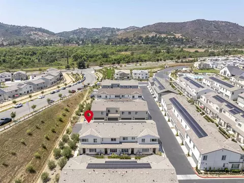 View/Area - 35103 Vine Pl, Fallbrook, CA 92028 photo 5 of 6