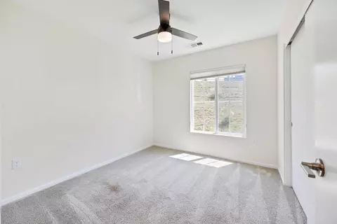 Bedroom - 35103 Vine Pl, Fallbrook, CA 92028 photo 1 of 5