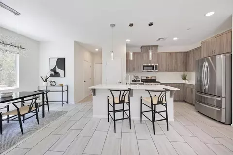 Kitchen - 35103 Vine Pl, Fallbrook, CA 92028 photo 7 of 7
