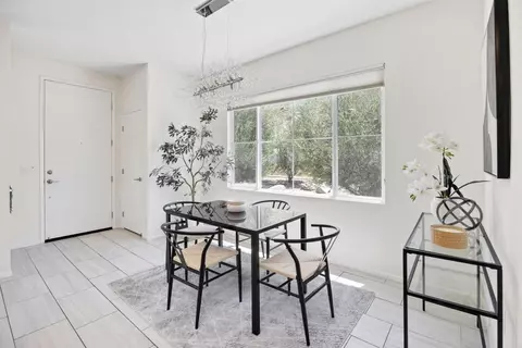 Dining - 35103 Vine Pl, Fallbrook, CA 92028 photo 2 of 4