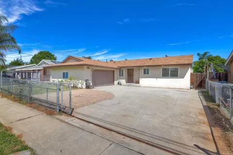 924 Daisy St, Escondido, CA 92027