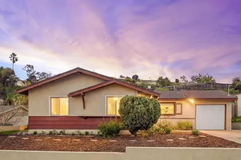 2904 E Barnwell St, Oceanside, CA 92054