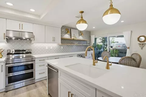 11870 Caminito Ronaldo #139, San Diego, CA 92128