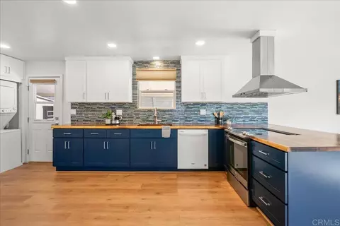 8975 Lawrence Welk Dr #SPC 195, Escondido, CA 92026