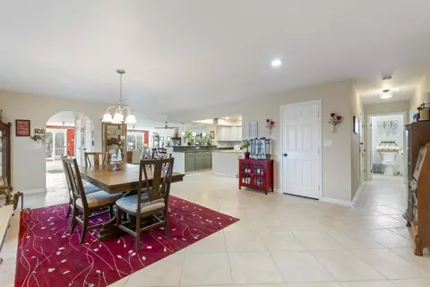 Dining - 3434 Los Sicomoros Ln, Fallbrook, CA 92028 photo 2 of 4