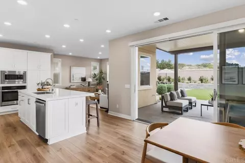 6675 Agave Cir, Carlsbad, CA 92011