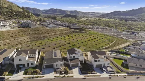 View/Area - 35182 Orchard Trl, Fallbrook, CA 92028 photo 1 of 11