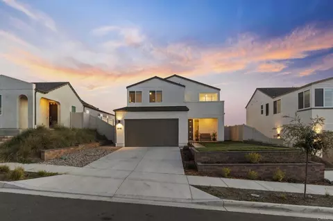 Exterior - 35182 Orchard Trl, Fallbrook, CA 92028 photo 2 of 9