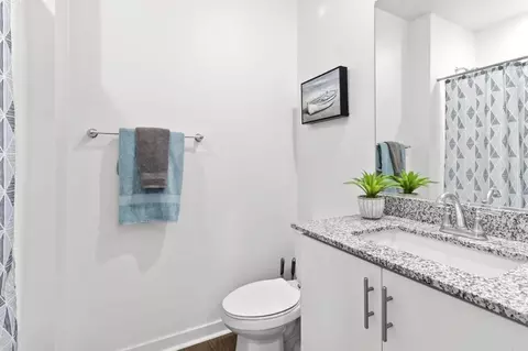 Bath - 35182 Orchard Trl, Fallbrook, CA 92028 photo 1 of 2