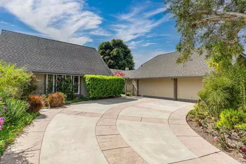 3005 Cadencia St, Carlsbad, CA 92009