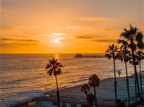 View/Area - 550 Seagaze Dr #19, Oceanside, CA 92054 photo 13 of 14