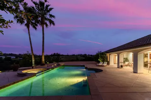 2869 Dos Lomas Pl, Fallbrook, CA 92028