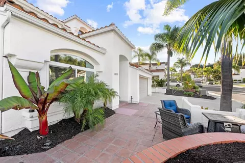 Exterior - 4912 Colusa Dr, Oceanside, CA 92056 photo 5 of 13