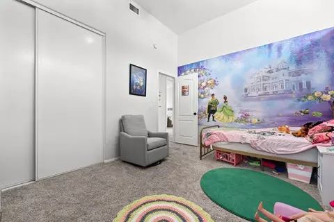 Bedroom - 4912 Colusa Dr, Oceanside, CA 92056 photo 4 of 4