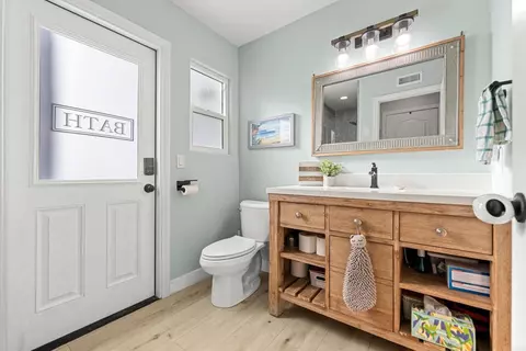 Bath - 4912 Colusa Dr, Oceanside, CA 92056 photo 5 of 6