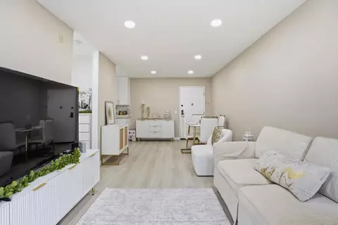 6350 Genesee Ave #107, San Diego, CA 92122