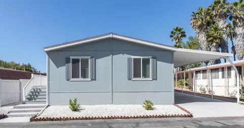 1333 Olive Ave #69, Vista, CA 92083