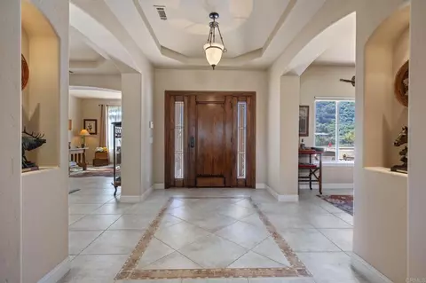 Entry Way - 10204 Mount Olympus Valley Rd, Fallbrook, CA 92028 photo 1 of 1