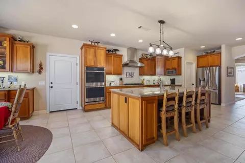 Kitchen - 10204 Mount Olympus Valley Rd, Fallbrook, CA 92028 photo 2 of 4