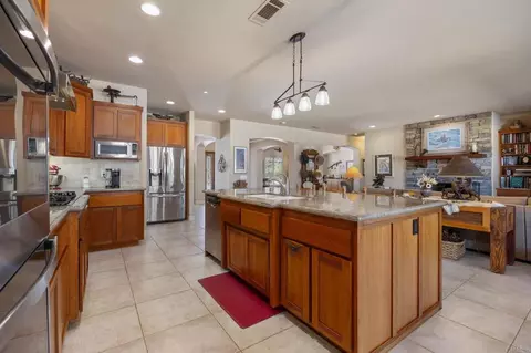 Kitchen - 10204 Mount Olympus Valley Rd, Fallbrook, CA 92028 photo 3 of 4