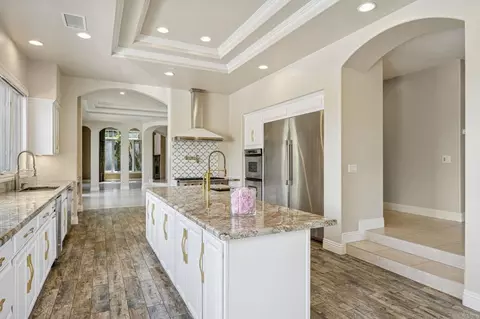 Entry Way - 970 Dove Run Rd, Encinitas, CA 92024 photo 5 of 5