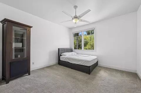 Bedroom - 970 Dove Run Rd, Encinitas, CA 92024 photo 4 of 12