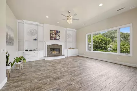 Living - 970 Dove Run Rd, Encinitas, CA 92024 photo 7 of 9