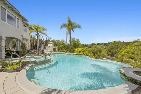 Exterior - 970 Dove Run Rd, Encinitas, CA 92024 photo 11 of 15