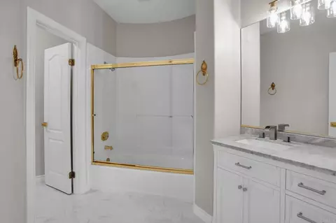 Bath - 4286 La Canada Rd, Fallbrook, CA 92028 photo 4 of 4