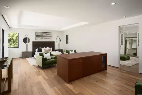 Bedroom - 6819 Paseo Laredo, La Jolla, CA 92037 photo 3 of 7