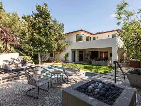Exterior - 6819 Paseo Laredo, La Jolla, CA 92037 photo 11 of 16