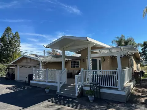 Exterior - 11985 Rocoso Rd, Lakeside, CA 92040 photo 2 of 19