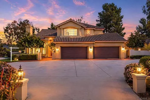 16883 Saint Andrews Dr, Poway, CA 92064