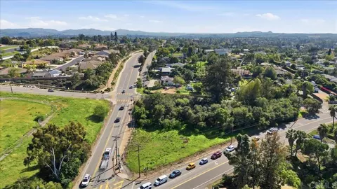 Mission Rd, Fallbrook, CA 92028 photo 4