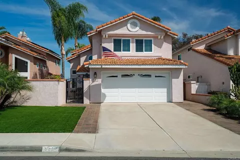 3258 San Helena Dr, Oceanside, CA 92056