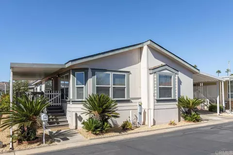 2280 E Valley Pkwy #74, Escondido, CA 92027
