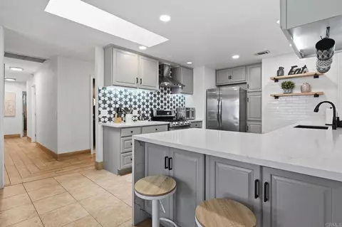 Kitchen - 2455 Clearcrest Ln, Fallbrook, CA 92028 photo 3 of 9