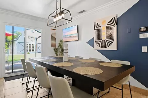 Dining - 2455 Clearcrest Ln, Fallbrook, CA 92028 photo 5 of 6
