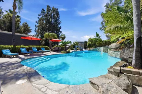 Exterior - 2455 Clearcrest Ln, Fallbrook, CA 92028 photo 19 of 22