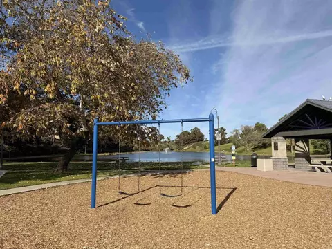 Exterior - 525 Calle Montecito #122, Oceanside, CA 92057 photo 5 of 5