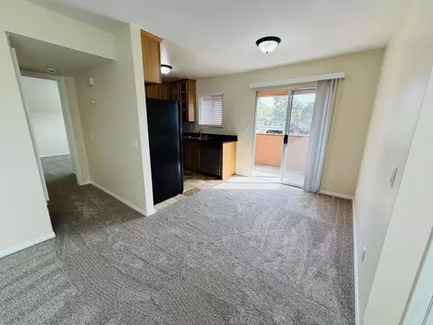 Living - 525 Calle Montecito #122, Oceanside, CA 92057 photo 1 of 4