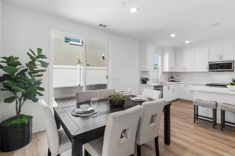 Dining - 701 Kingbird Loop, Oceanside, CA 92058 photo 1 of 3