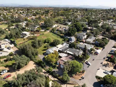 View/Area - 210 S Orange, Fallbrook, CA 92028 photo 8 of 19