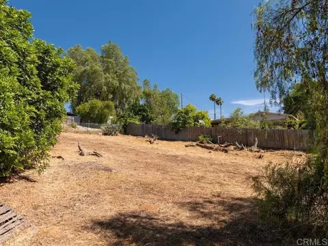 Exterior - 210 S Orange, Fallbrook, CA 92028 photo 16 of 18